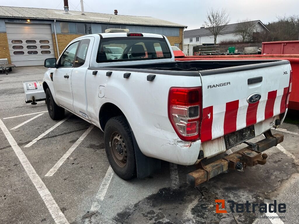 Ford Ranger 2.2 Tdci Rab Cab 4x4 Manuel med sneplov - Automobil: Foto 1 Ford Ranger 2.2 Tdci Rab Cab 4x4 Manuel med sneplov - Automobil: Foto 1