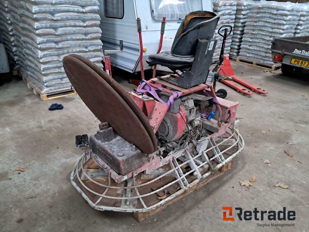 Glittemaskine Allen Engineering Pro 900 - Echipamente de constructii: Foto 2 Glittemaskine Allen Engineering Pro 900 - Echipamente de constructii: Foto 2