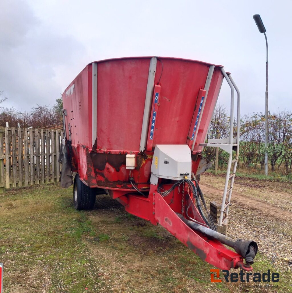 JF/Stoll Fuldfoderblander. VM 22-2 - Remorcă distribuit furaje: Foto 3 JF/Stoll Fuldfoderblander. VM 22-2 - Remorcă distribuit furaje: Foto 3