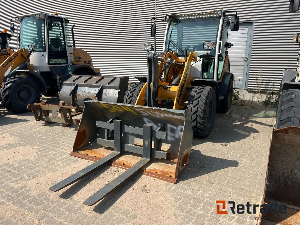 Kompaktlæsser Liebherr L504 Miniloader - Încărcător frontal pe pneuri: Foto 1 Kompaktlæsser Liebherr L504 Miniloader - Încărcător frontal pe pneuri: Foto 1