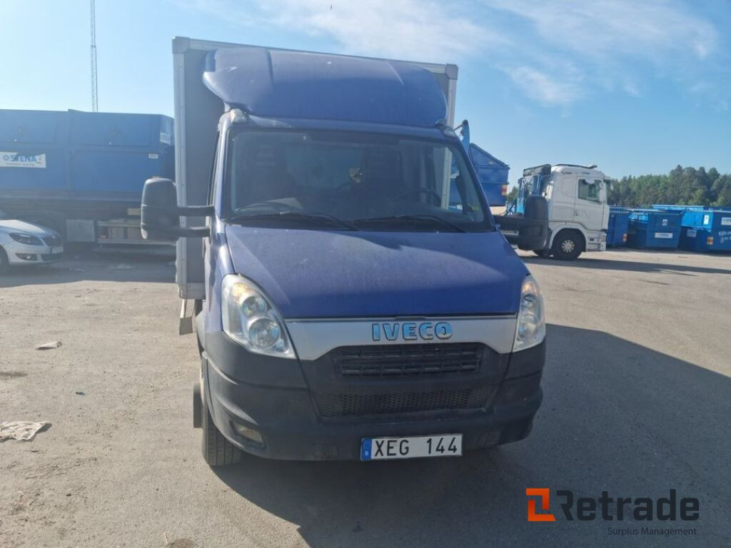 Lastbil Iveco DAILYA EEV - Autoutilitară box: Foto 2 Lastbil Iveco DAILYA EEV - Autoutilitară box: Foto 2