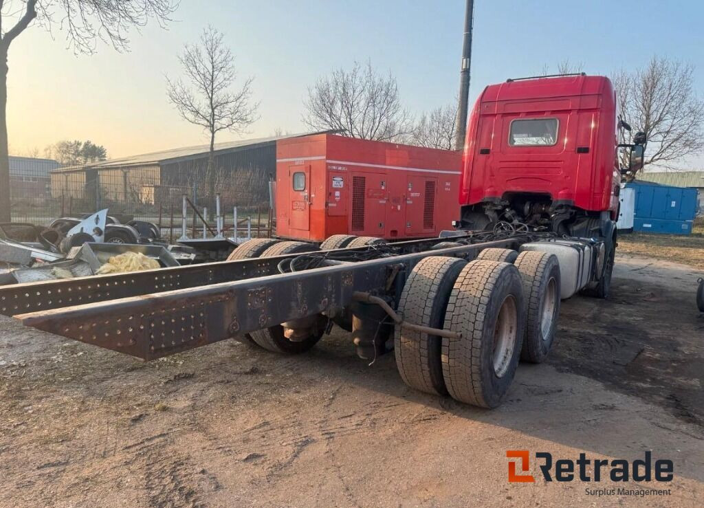 Lastbil Scania Super R620 V8 6x4 - Camion şasiu: Foto 5 Lastbil Scania Super R620 V8 6x4 - Camion şasiu: Foto 5