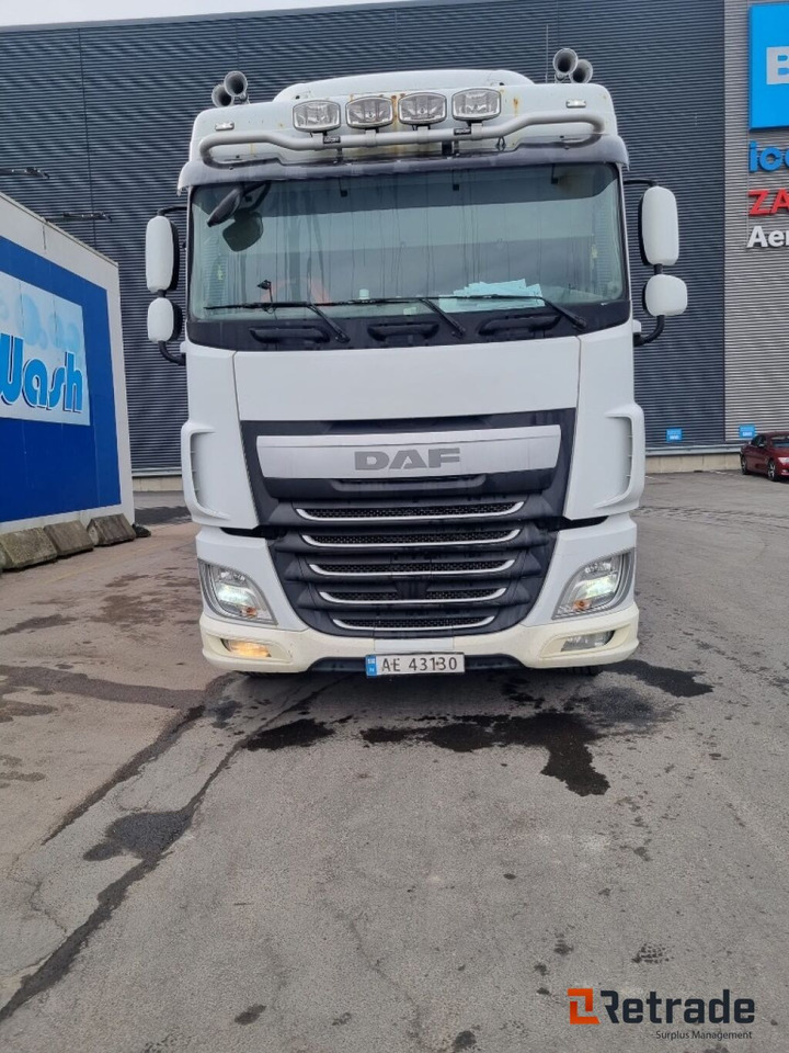 Lastebil DAF XF 440 FAN - Camion furgon: Foto 2 Lastebil DAF XF 440 FAN - Camion furgon: Foto 2