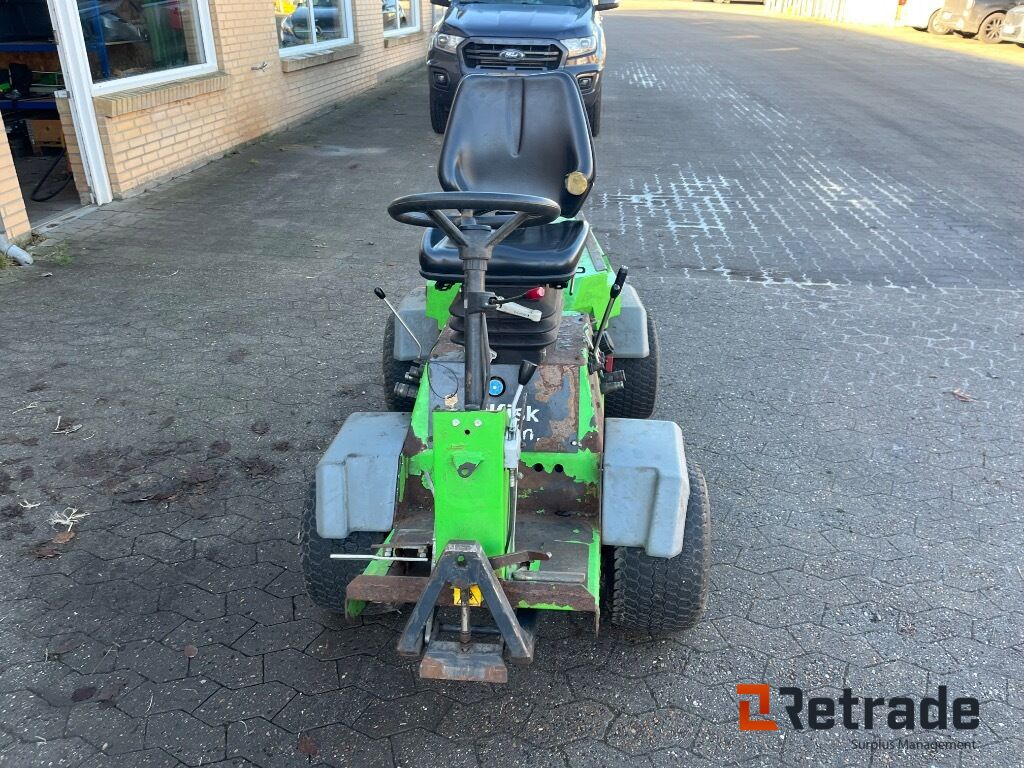 Redskabsbærer EGHOLM 2150 Redskabsbærer - Maşina comunala: Foto 2 Redskabsbærer EGHOLM 2150 Redskabsbærer - Maşina comunala: Foto 2