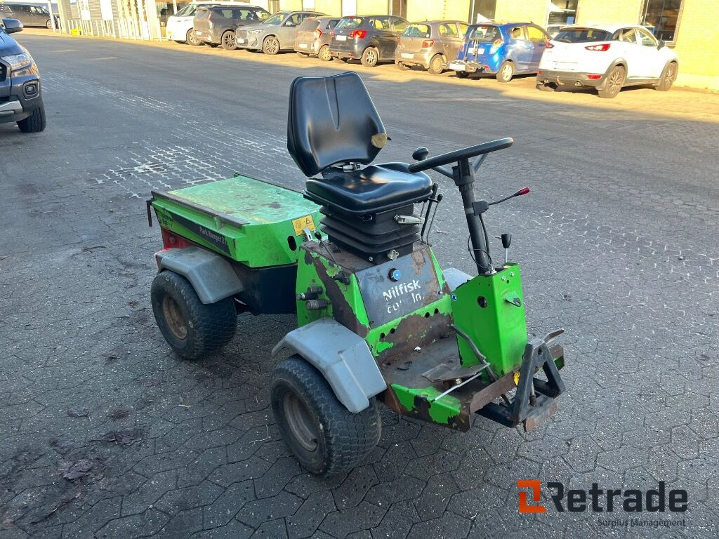 Redskabsbærer EGHOLM 2150 Redskabsbærer - Maşina comunala: Foto 3 Redskabsbærer EGHOLM 2150 Redskabsbærer - Maşina comunala: Foto 3