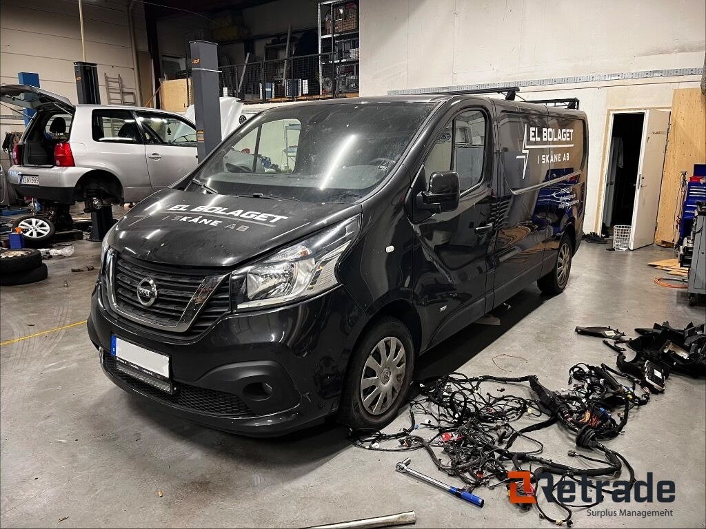 Reparationsobjekt Skåpbil Nissan NV300, 2019, Manuell, Låga Mil - Automobil: Foto 1 Reparationsobjekt Skåpbil Nissan NV300, 2019, Manuell, Låga Mil - Automobil: Foto 1