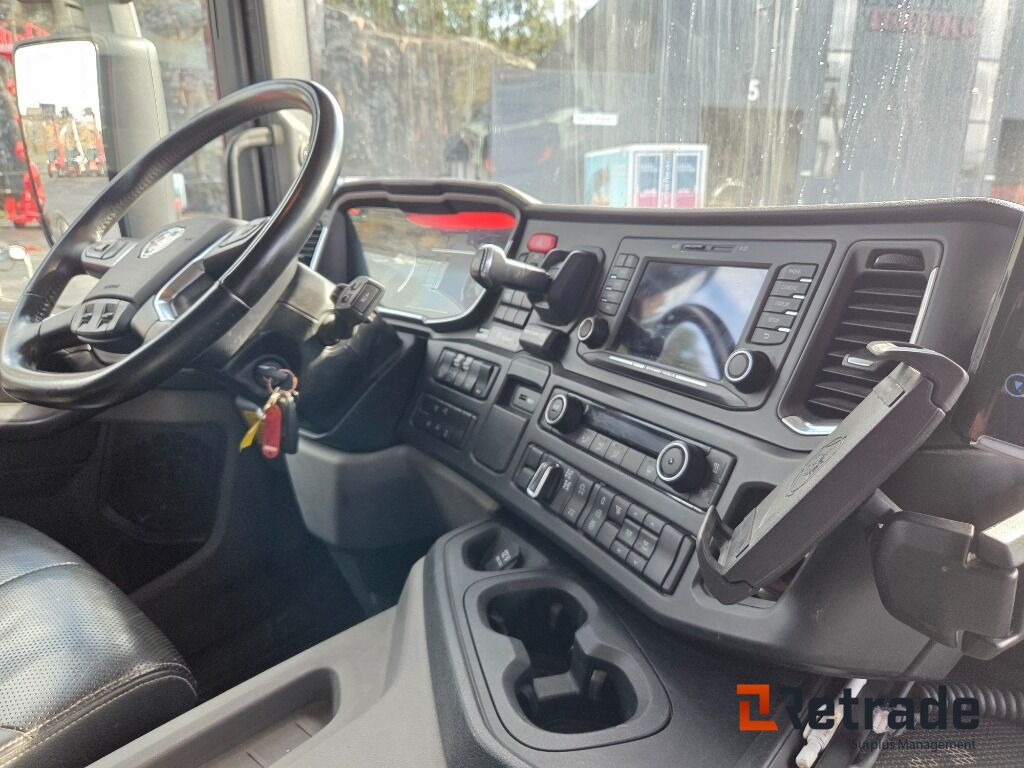 SCANIA XT P500 2019 MOD MED F-37 BRONTO SKYLIFT 1997 MOD - Automacara: Foto 5 SCANIA XT P500 2019 MOD MED F-37 BRONTO SKYLIFT 1997 MOD - Automacara: Foto 5