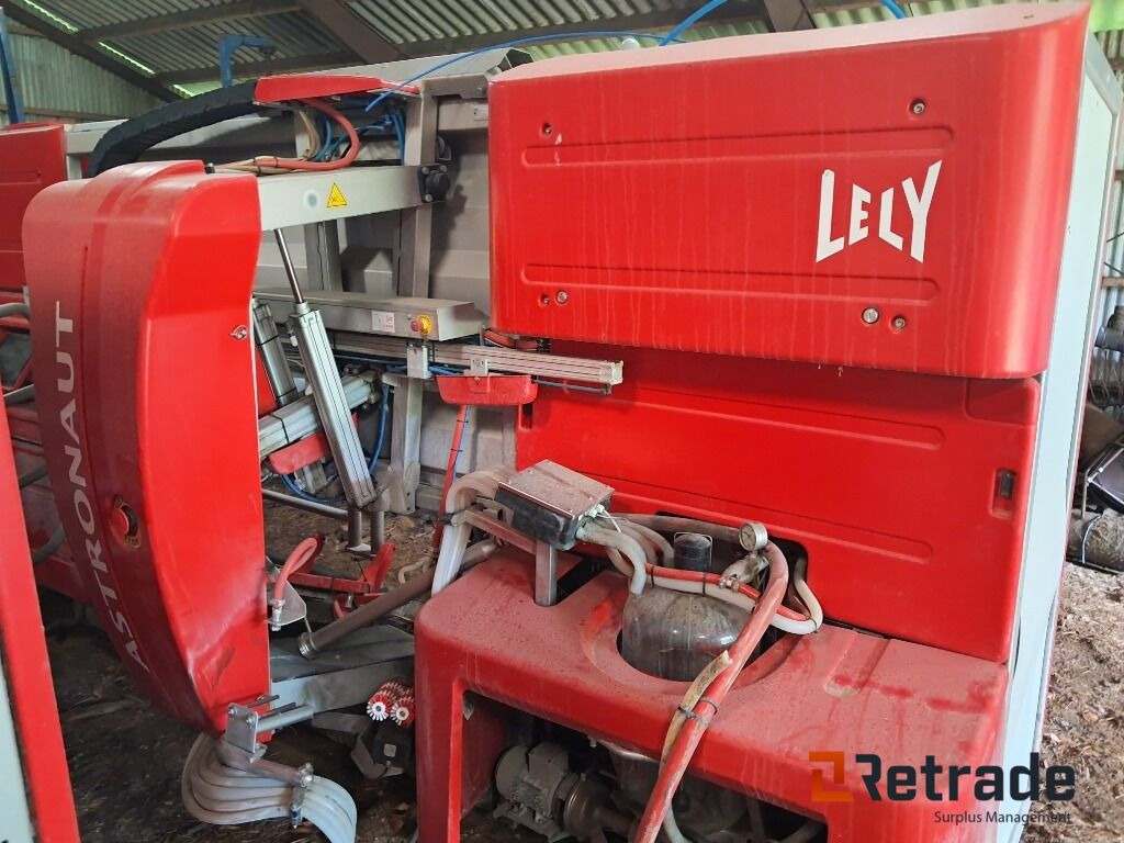 2 stk Lely Astronaut Malkerobotter A3 Classic - Utilaje agricole: Foto 4 2 stk Lely Astronaut Malkerobotter A3 Classic - Utilaje agricole: Foto 4