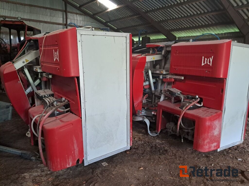 2 stk Lely Astronaut Malkerobotter A3 Classic - Utilaje agricole: Foto 1 2 stk Lely Astronaut Malkerobotter A3 Classic - Utilaje agricole: Foto 1
