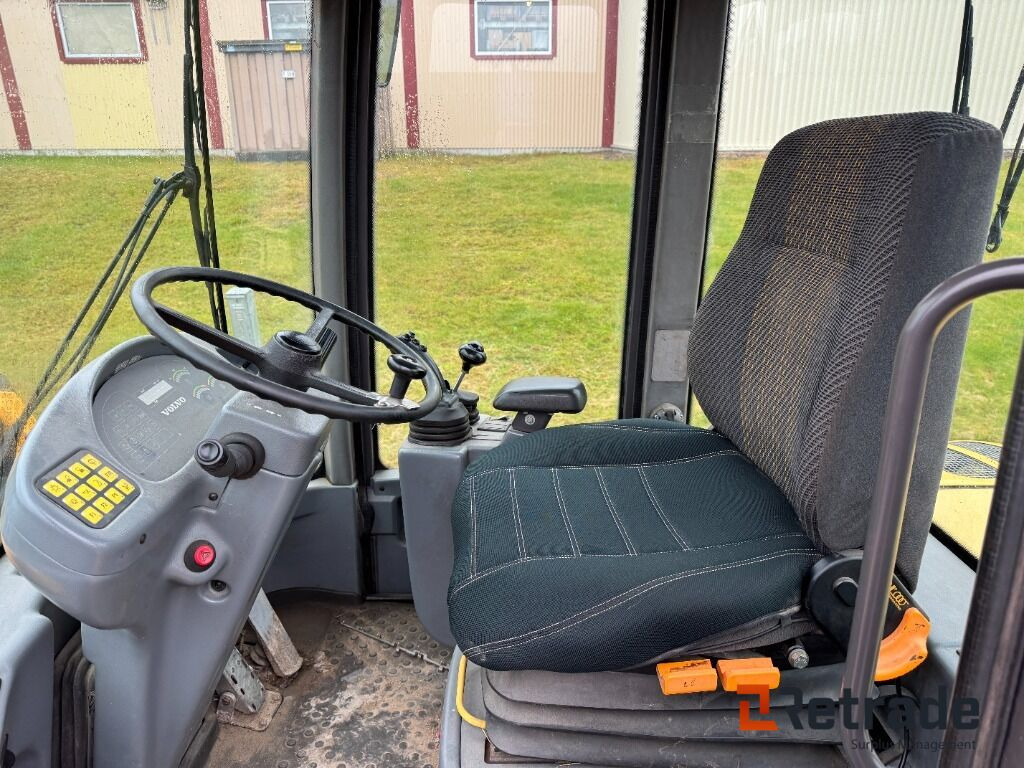 Hjullastare Volvo L40B - TP/S - Utilaje constructii: Foto 5 Hjullastare Volvo L40B - TP/S - Utilaje constructii: Foto 5