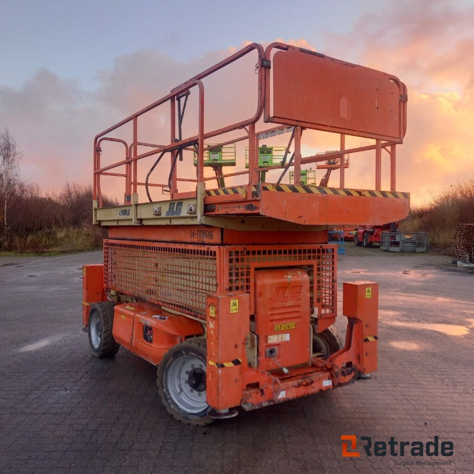 JLG 4069 EL - Ellift. - Utilaje constructii: Foto 4 JLG 4069 EL - Ellift. - Utilaje constructii: Foto 4