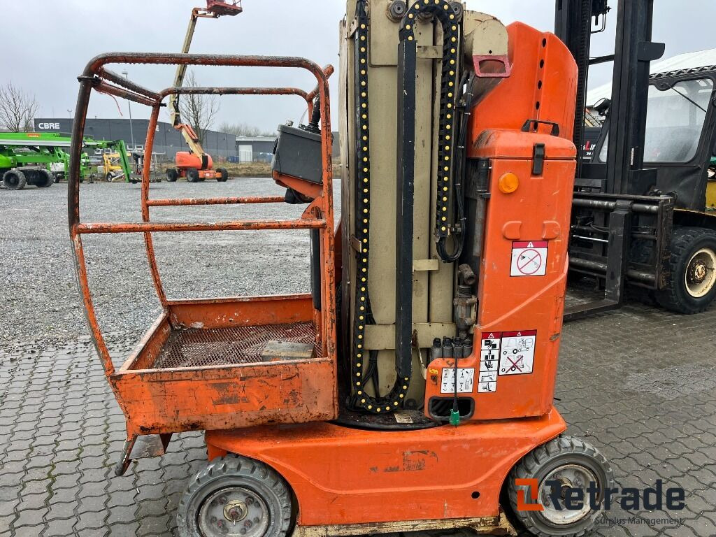 JLG Tucan 800A 8meters lift - Utilaje constructii: Foto 4 JLG Tucan 800A 8meters lift - Utilaje constructii: Foto 4