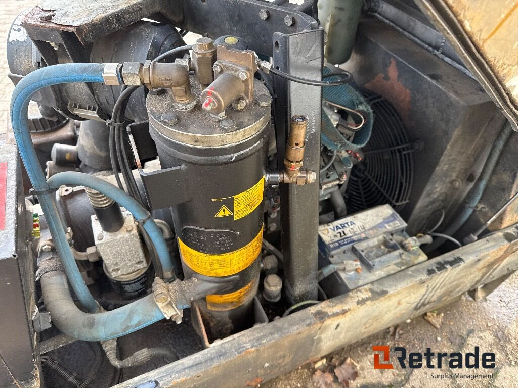 Utilaje constructii Kompressor Kaeser M20: Foto 19 Utilaje constructii Kompressor Kaeser M20: Foto 19