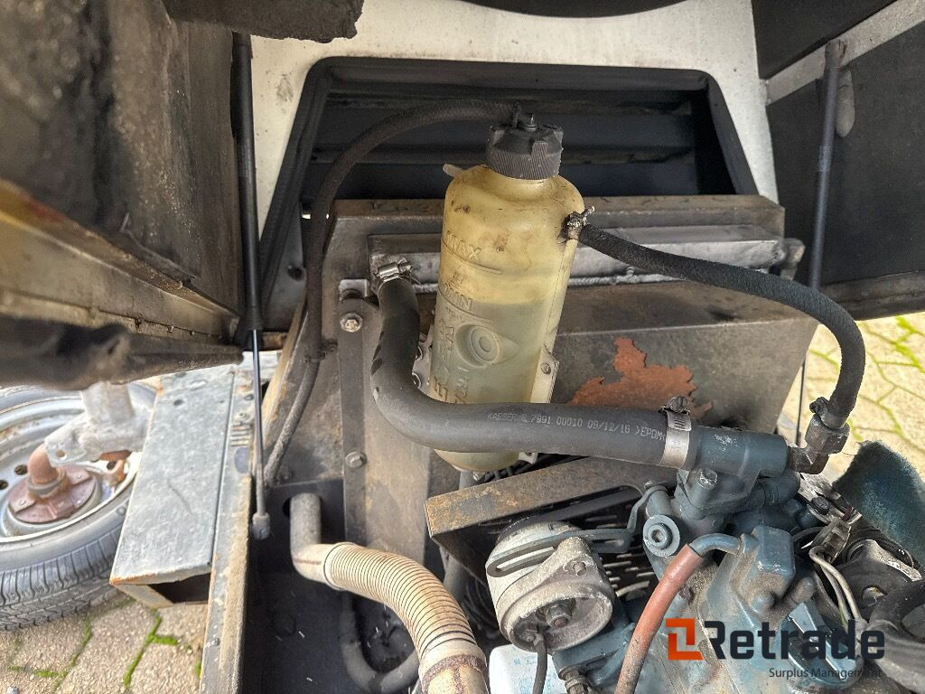 Utilaje constructii Kompressor Kaeser M20: Foto 17 Utilaje constructii Kompressor Kaeser M20: Foto 17