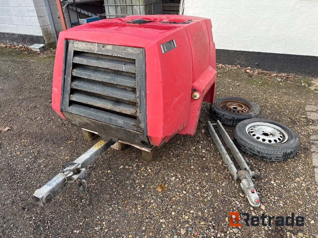 Kompressor Kaeser M30 - Utilaje constructii: Foto 3 Kompressor Kaeser M30 - Utilaje constructii: Foto 3