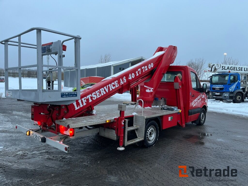 MERCEDES-BENZ Sprinter Liftbil - Utilaje constructii: Foto 4 MERCEDES-BENZ Sprinter Liftbil - Utilaje constructii: Foto 4