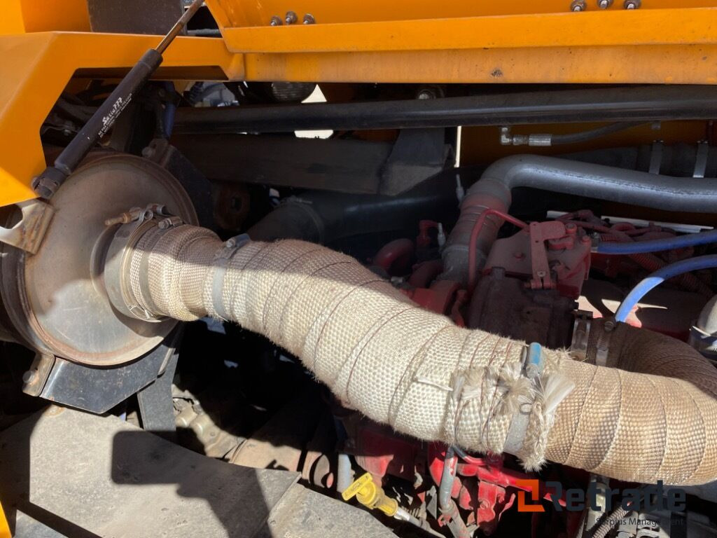 Utilaje constructii SuperiorRoads Python 5000+ Pothole Patcher: Foto 29