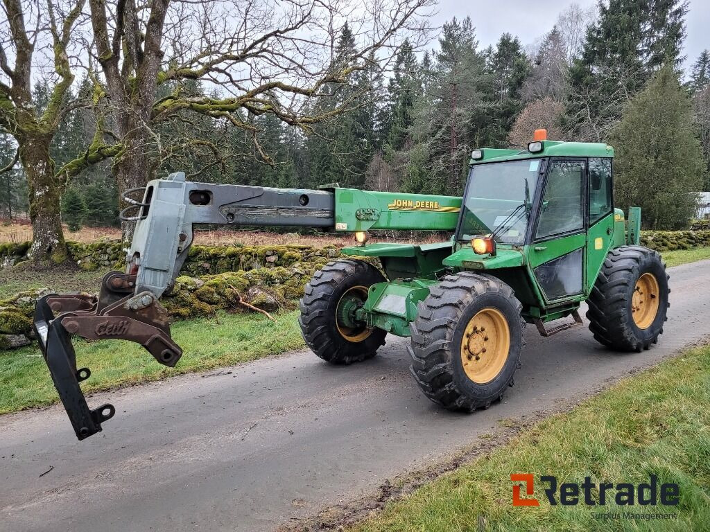 Teleskoptruck telskoplastare John Deere 4500 - Utilaje constructii: Foto 1 Teleskoptruck telskoplastare John Deere 4500 - Utilaje constructii: Foto 1