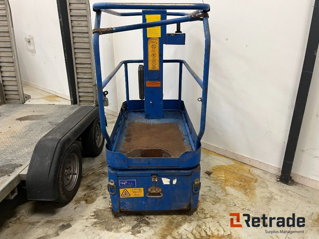 UpRight TM12 - 6meters lift - Utilaje constructii: Foto 3 UpRight TM12 - 6meters lift - Utilaje constructii: Foto 3