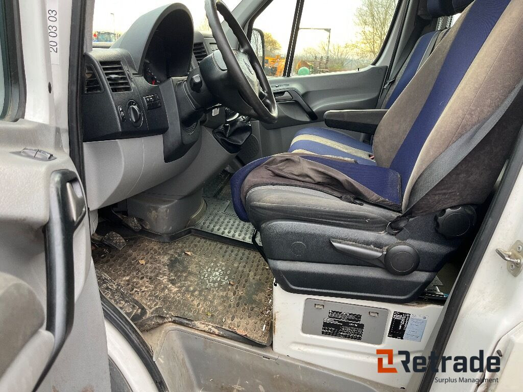 VOLKSWAGEN CRAFTER DOBBELTKABINE med ladkran. - Automobil: Foto 5 VOLKSWAGEN CRAFTER DOBBELTKABINE med ladkran. - Automobil: Foto 5