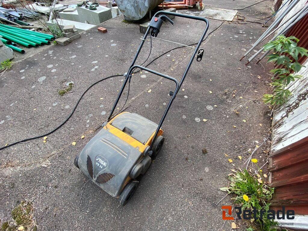 Vertikalskärare Stiga VE34 - Maşină de tuns iarba: Foto 1 Vertikalskärare Stiga VE34 - Maşină de tuns iarba: Foto 1