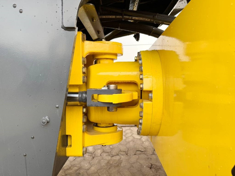 Cilindru compactor Bomag BW226D-5CL - NEW / Cummins engine: Foto 16 Cilindru compactor Bomag BW226D-5CL - NEW / Cummins engine: Foto 16