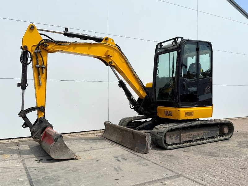 JCB 48Z-1 - Hammer Lines / Quick Coupler - Mini excavator: Foto 2 JCB 48Z-1 - Hammer Lines / Quick Coupler - Mini excavator: Foto 2