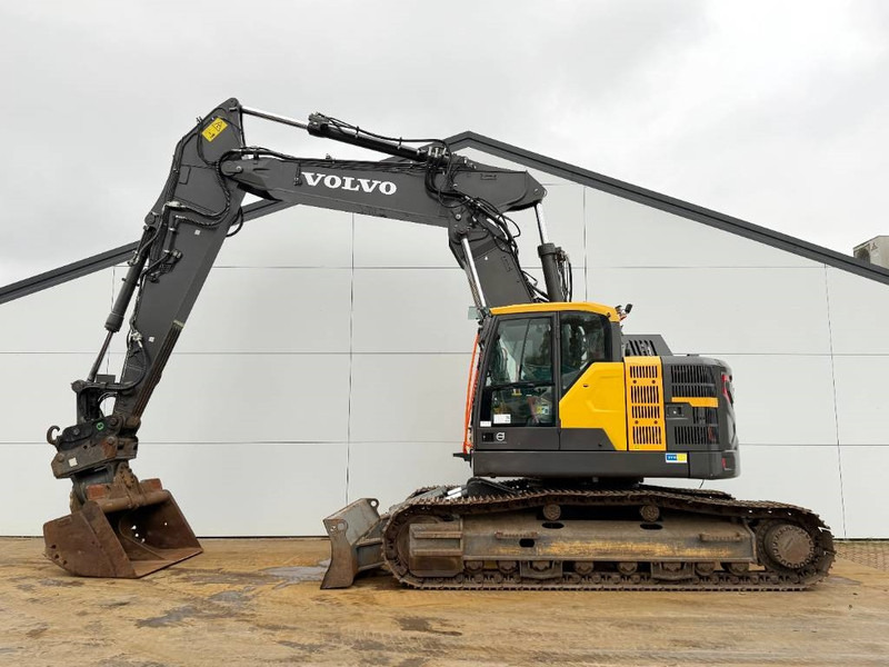 Volvo ECR355ENL - German Machine / Oilquick / Auto Lube - Excavator pe şenile: Foto 3 Volvo ECR355ENL - German Machine / Oilquick / Auto Lube - Excavator pe şenile: Foto 3