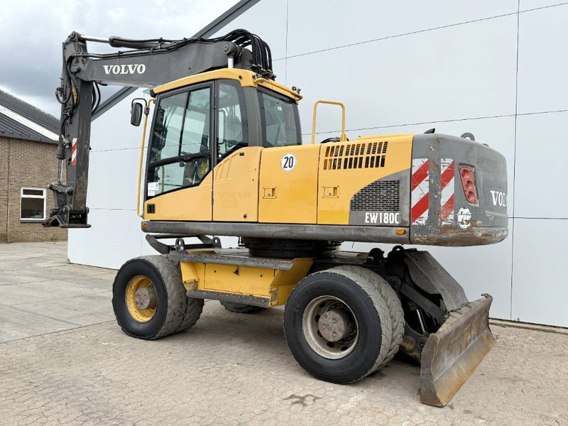 Volvo EW180C - Dutch Machine / Triple Boom - Excavator pe roţi: Foto 3 Volvo EW180C - Dutch Machine / Triple Boom - Excavator pe roţi: Foto 3