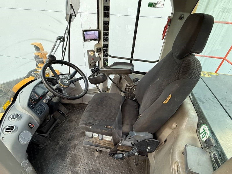 Încărcător frontal pe pneuri Volvo L220H - German Machine / 3rd Function: Foto 8 Încărcător frontal pe pneuri Volvo L220H - German Machine / 3rd Function: Foto 8