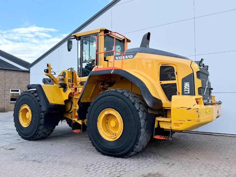 Volvo L220H - German Machine / 3rd Function - Încărcător frontal pe pneuri: Foto 3 Volvo L220H - German Machine / 3rd Function - Încărcător frontal pe pneuri: Foto 3