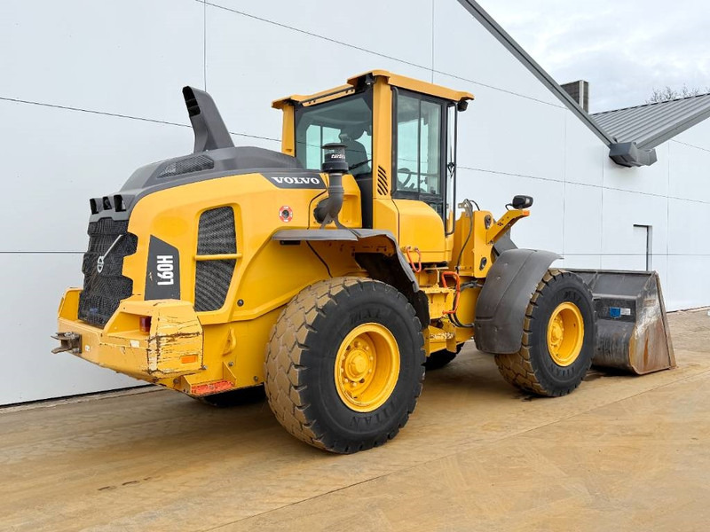 Volvo L60H - Backup Camera / Quick Coupler - Încărcător frontal pe pneuri: Foto 5 Volvo L60H - Backup Camera / Quick Coupler - Încărcător frontal pe pneuri: Foto 5