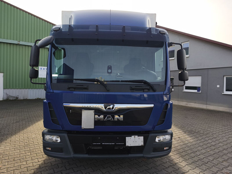 MAN TGL 8.220 4x2 Euro 6 LBW AHK (19) - Camion cu prelată: Foto 3 MAN TGL 8.220 4x2 Euro 6 LBW AHK (19) - Camion cu prelată: Foto 3