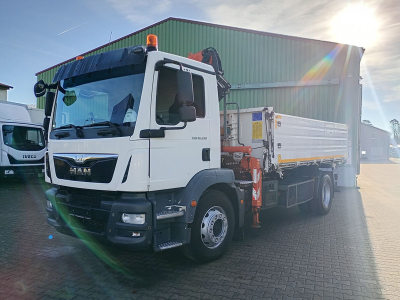 MAN TGM 18.290 - Camion basculantă, Camion cu macara: Foto 4 MAN TGM 18.290 - Camion basculantă, Camion cu macara: Foto 4