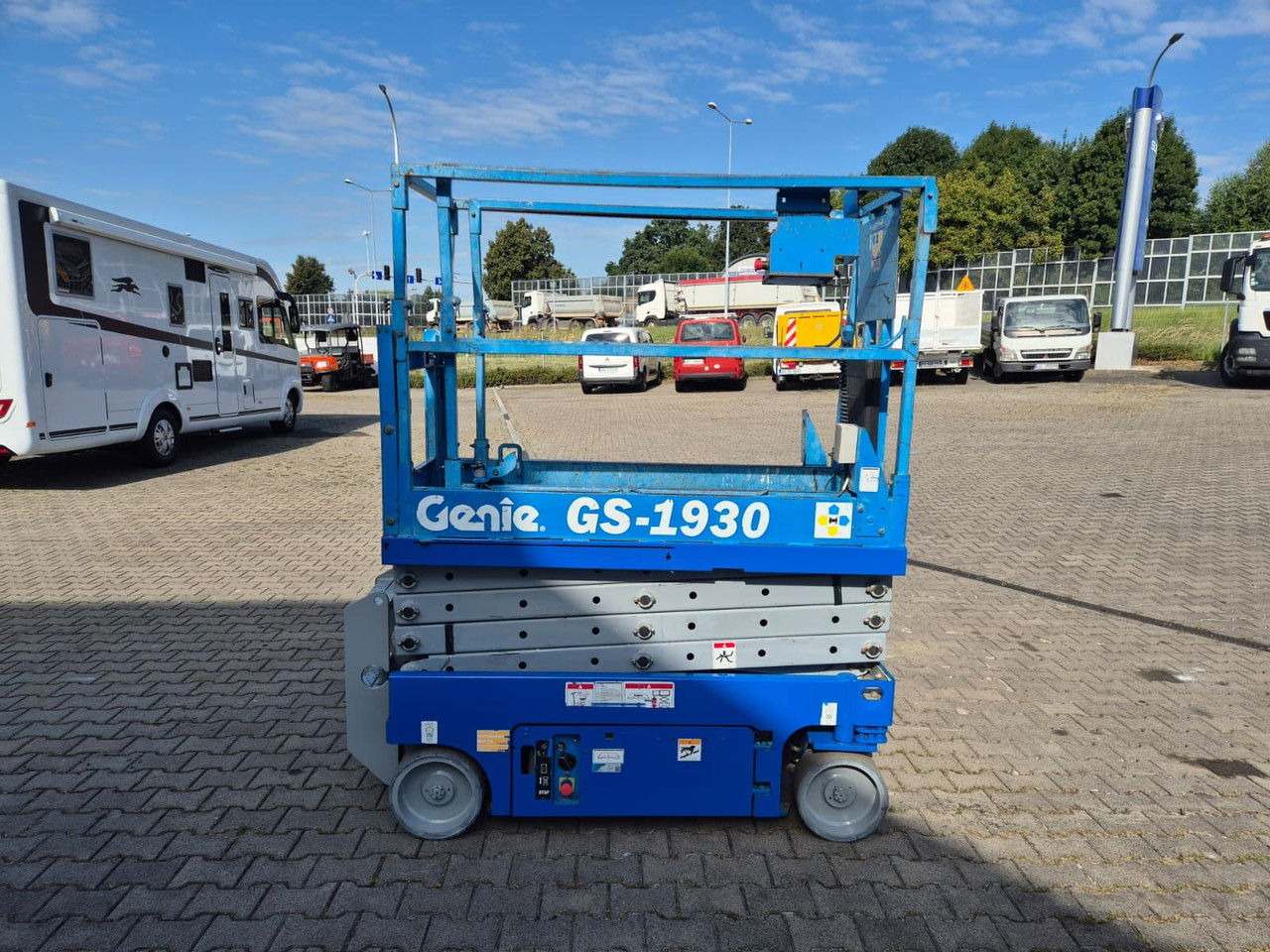 GENIE GS1930 / 4X4 / 1 Owner / Serviced - Platforma foarfeca: Foto 5 GENIE GS1930 / 4X4 / 1 Owner / Serviced - Platforma foarfeca: Foto 5