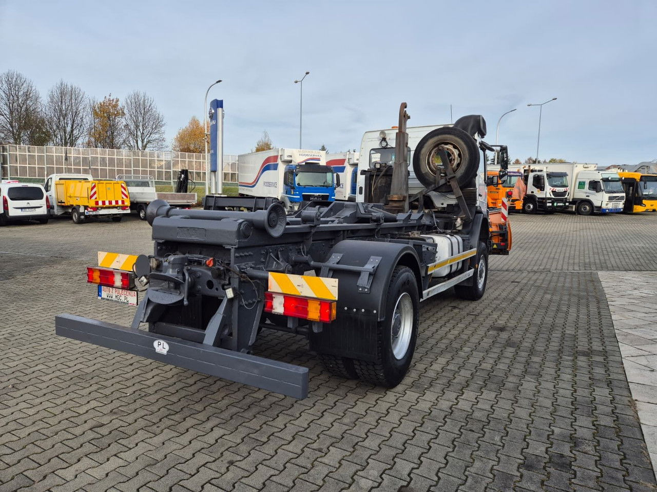 MERCEDES-BENZ Axor 1833 4X4 / Serviced / Schmidt Plow în leasing MERCEDES-BENZ Axor 1833 4X4 / Serviced / Schmidt Plow: Foto 8