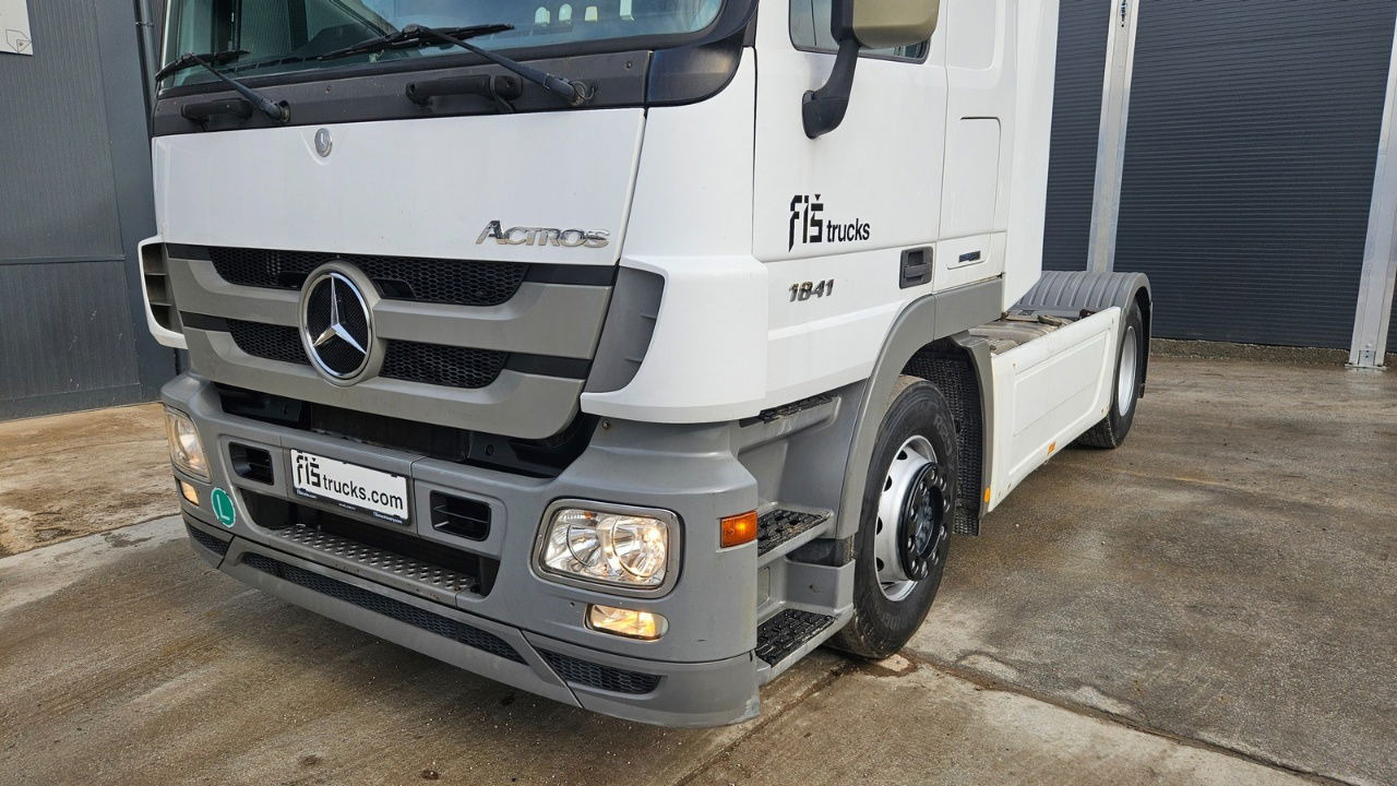 Mercedes-Benz Actros 1841 4x2 tractor unit - retarder - Cap tractor: Foto 2 Mercedes-Benz Actros 1841 4x2 tractor unit - retarder - Cap tractor: Foto 2