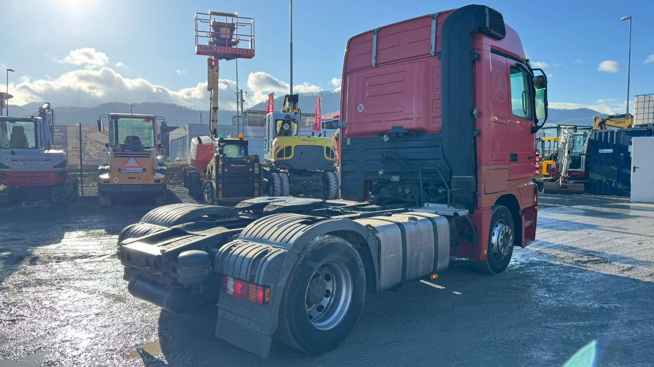 Mercedes-Benz Actros 1844 LS 4x2 tractor unit - retarder - Cap tractor: Foto 4 Mercedes-Benz Actros 1844 LS 4x2 tractor unit - retarder - Cap tractor: Foto 4