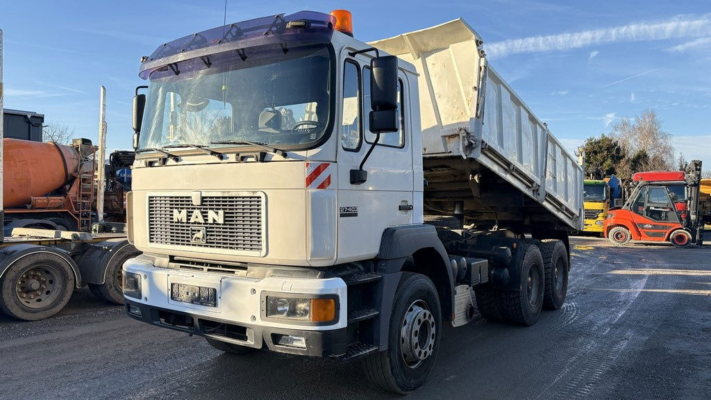 MAN 27.403 - 6x4 - 3 sided tipper - perfect - Camion basculantă: Foto 5 MAN 27.403 - 6x4 - 3 sided tipper - perfect - Camion basculantă: Foto 5
