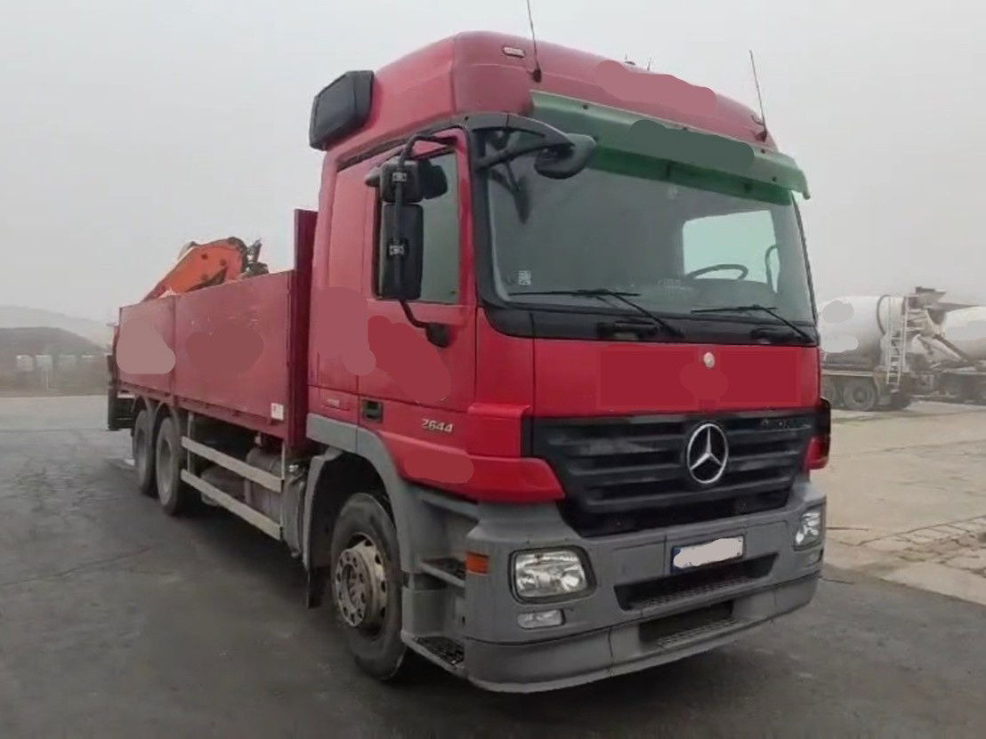 Mercedes-Benz Actros 2644L 6X4 stake body - Palfinger crane PK18500 - Camion platformă: Foto 1 Mercedes-Benz Actros 2644L 6X4 stake body - Palfinger crane PK18500 - Camion platformă: Foto 1
