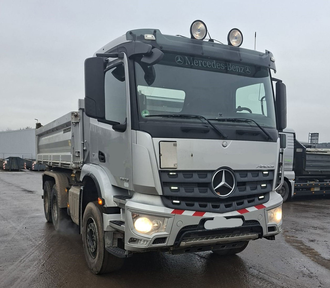 Mercedes-Benz Arocs 2643 6X4 meiller bordmatic tipper - Camion basculantă: Foto 2 Mercedes-Benz Arocs 2643 6X4 meiller bordmatic tipper - Camion basculantă: Foto 2