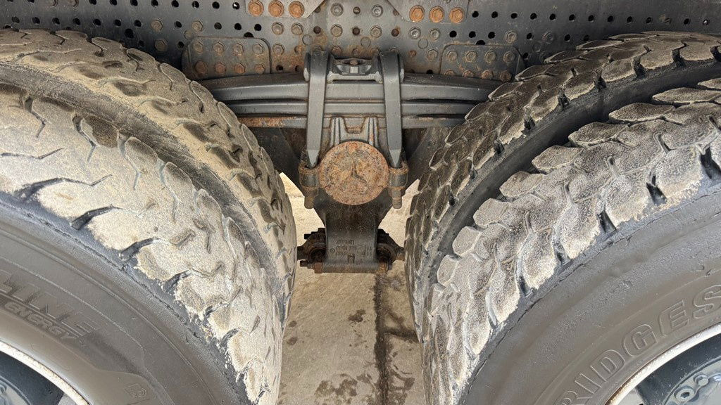 Camion basculantă Mercedes-Benz Arocs 2643 6X4 meiller bordmatic tipper: Foto 15 Camion basculantă Mercedes-Benz Arocs 2643 6X4 meiller bordmatic tipper: Foto 15