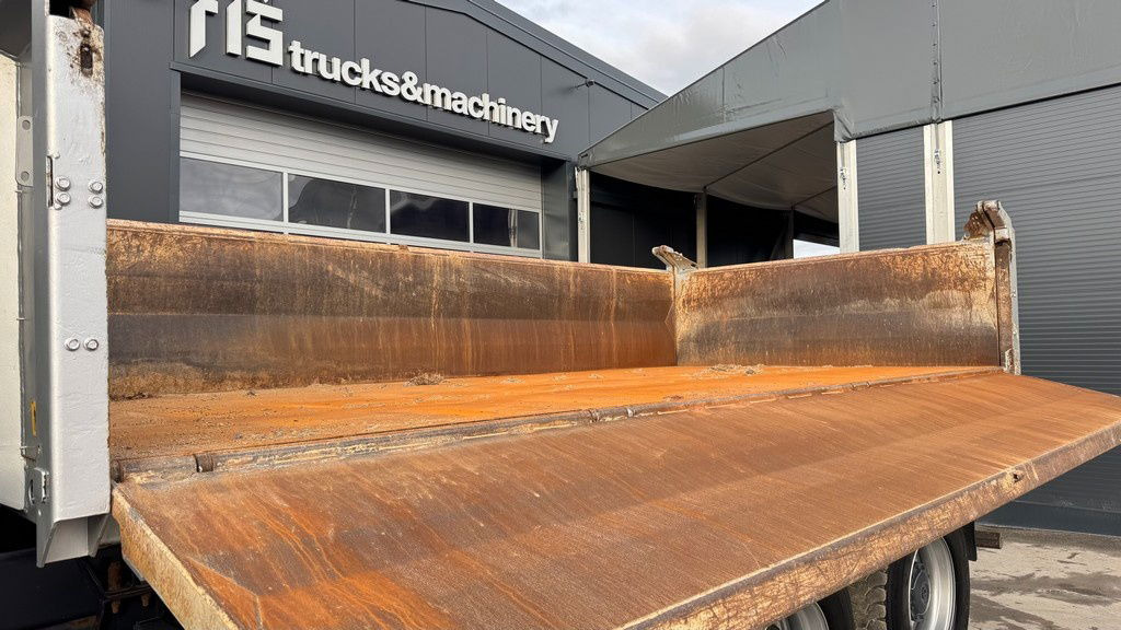 Camion basculantă Mercedes-Benz Arocs 2643 6X4 meiller bordmatic tipper: Foto 11 Camion basculantă Mercedes-Benz Arocs 2643 6X4 meiller bordmatic tipper: Foto 11