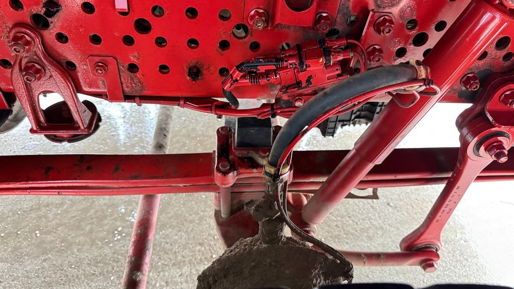 Mercedes-Benz Arocs 2651 6X4 meiller bordmatic tipper - Camion basculantă: Foto 5 Mercedes-Benz Arocs 2651 6X4 meiller bordmatic tipper - Camion basculantă: Foto 5