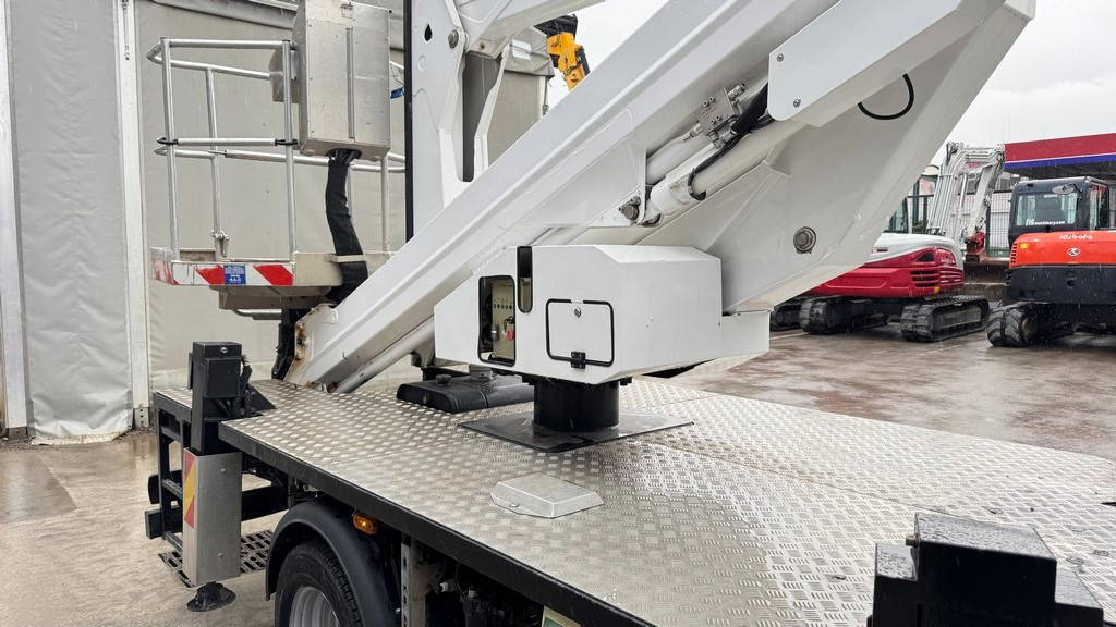 Mercedes-Benz Sprinter S 516 CDI - paflinger platform 24m - AC - Camion cu nacela: Foto 4 Mercedes-Benz Sprinter S 516 CDI - paflinger platform 24m - AC - Camion cu nacela: Foto 4