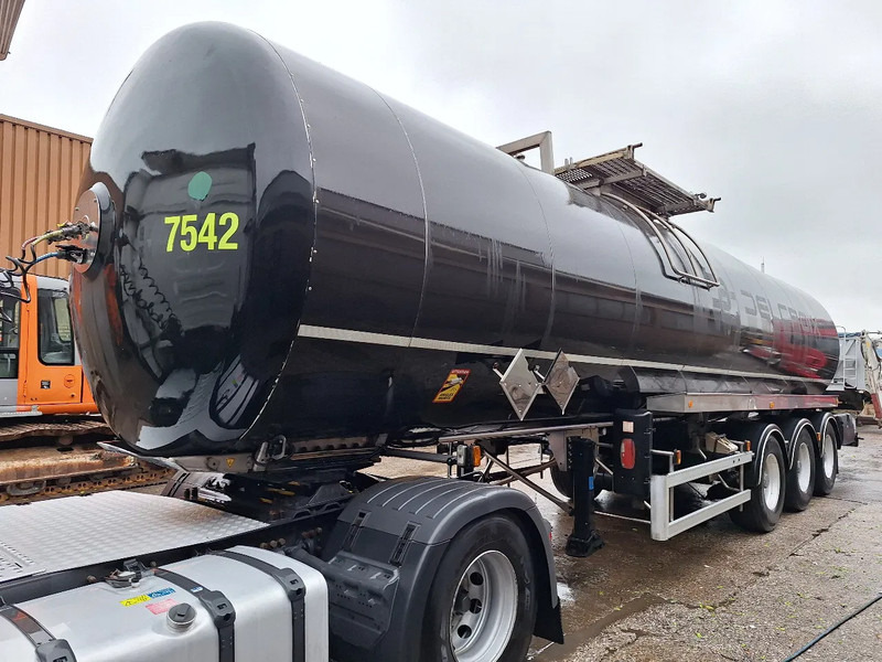 Magyar S34FD13 - Semiremorcă cisternă: Foto 4 Magyar S34FD13 - Semiremorcă cisternă: Foto 4