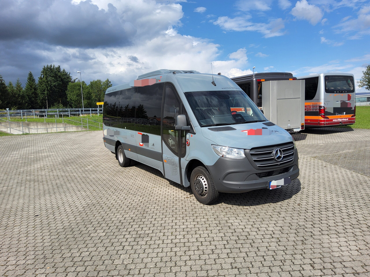 Mercedes Benz 517 cdi BusDesign Comfort 19+1+1 Schlafsitze / USB / Klima / Automatik - Microbuz, Transport persoane: Foto 1 Mercedes Benz 517 cdi BusDesign Comfort 19+1+1 Schlafsitze / USB / Klima / Automatik - Microbuz, Transport persoane: Foto 1