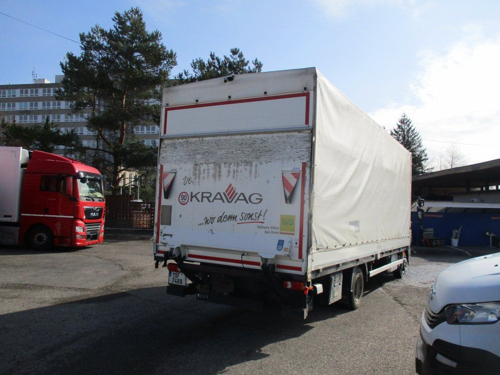 DAF LF 12.260 - Camion cu prelată: Foto 3 DAF LF 12.260 - Camion cu prelată: Foto 3