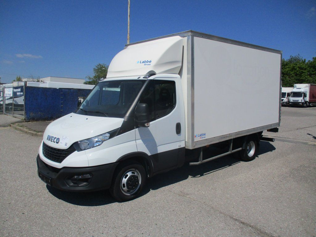 Iveco Daily 35C16 3.0 - Autoutilitară box: Foto 1 Iveco Daily 35C16 3.0 - Autoutilitară box: Foto 1