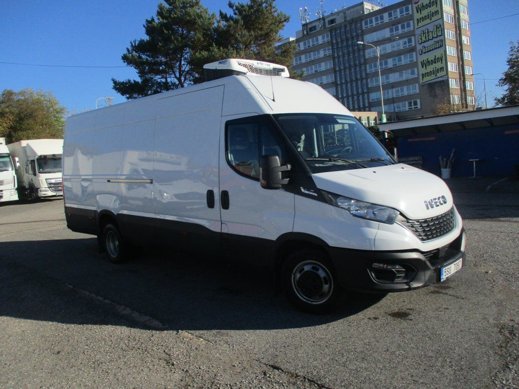 Iveco Daily 35C16 - Autoutilitară frigorifica: Foto 2 Iveco Daily 35C16 - Autoutilitară frigorifica: Foto 2